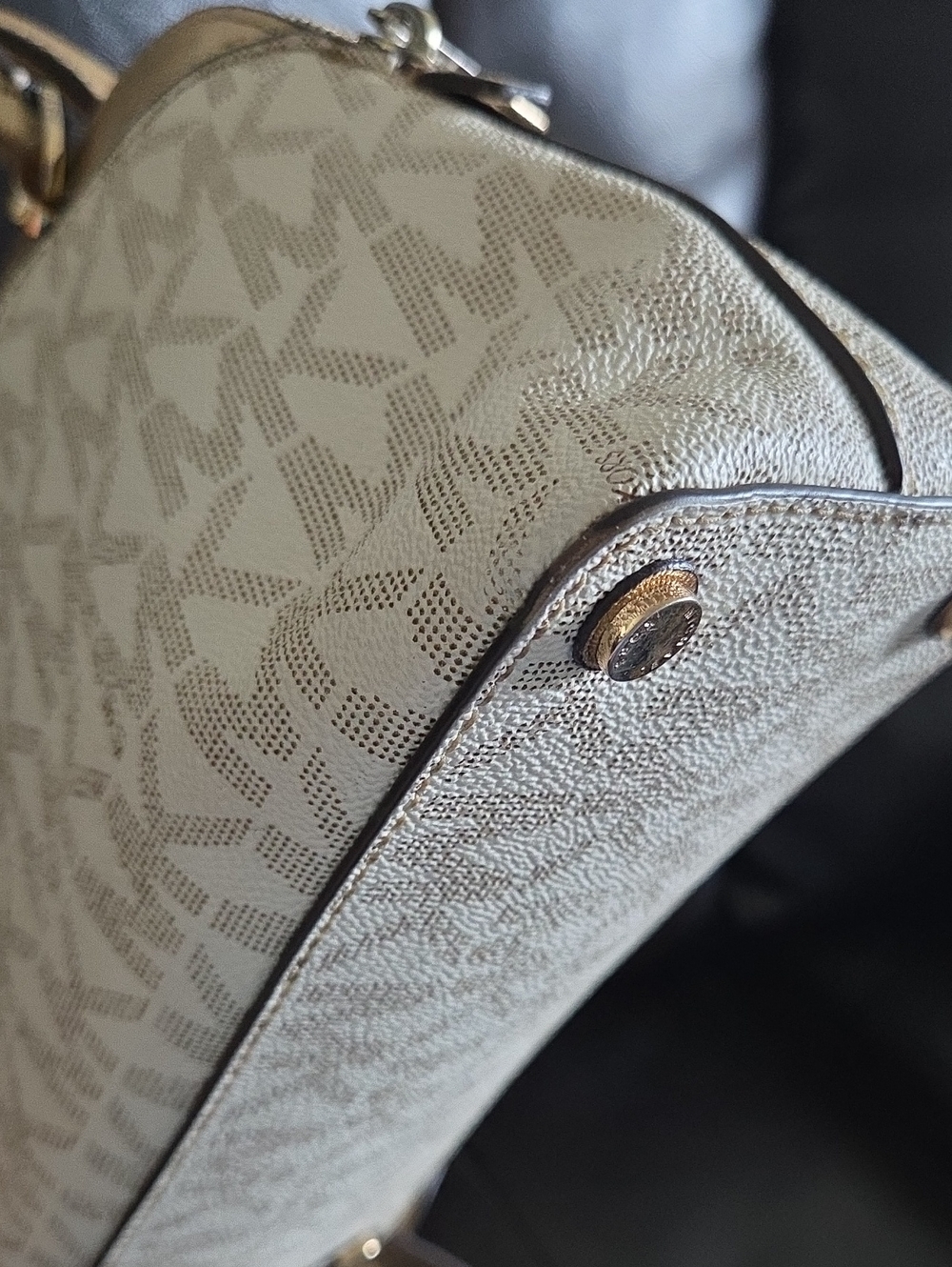 Michael Kors Emmy Small dome satchel EUC - Picture 13 of 15